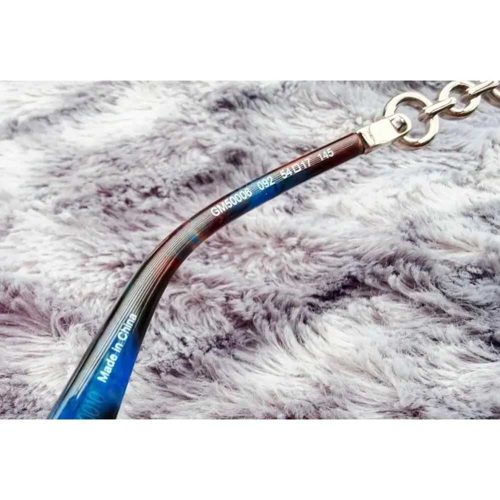 Guess by Marciano  Luxury Cat-Eye Eyeglass Frames (GM50006) - Full Inclusion